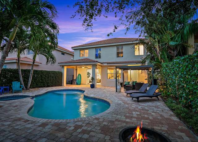 Property at 6000 SE Crooked Oak Ave, Hobe Sound, FL 33455, 4 beds, 2.5 baths