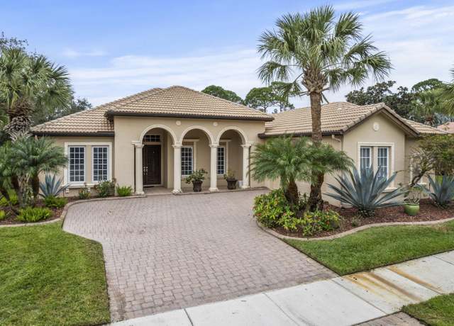 Property at 801 SW Classico Ct, Port Saint Lucie, FL 34986, 3 beds, 3 baths