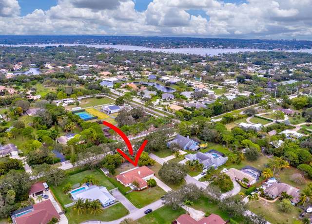 Property at 6185 White Oak Ct, Jupiter, FL 33458, 5 beds, 3 baths