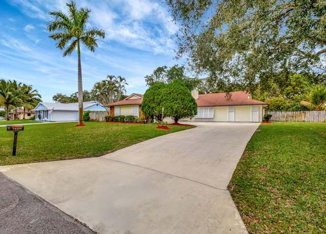 Property at 6185 White Oak Ct, Jupiter, FL 33458, 5 beds, 3 baths