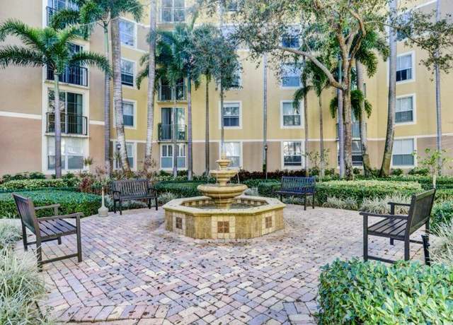 Property at 630 S Sapodilla Ave #402, West Palm Beach, FL 33401, 1 bed, 1 bath