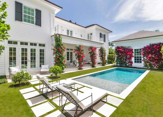 Property at 205 Gray St, West Palm Beach, FL 33405, 5 beds, 5.5 baths