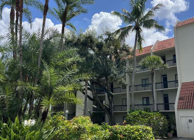 Property at 3050 Presidential Way #403, West Palm Beach, FL 33401, 2 beds, 2 baths