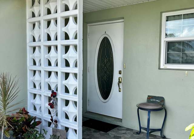 Property at 910 Savannas Point Dr Unit A, Fort Pierce, FL 34950, 2 beds, 2 baths