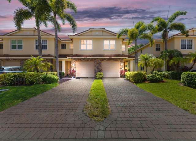 Property at 9482 SW Purple Martin Way, Stuart, FL 34997, 3 beds, 2.5 baths
