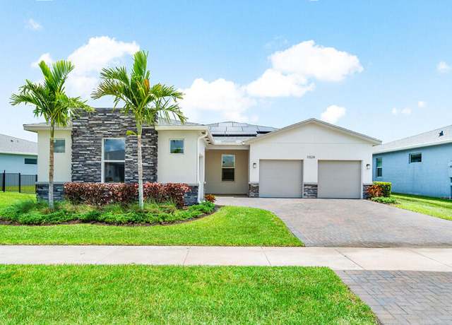 Property at 11524 SW Lyra Dr, Port Saint Lucie, FL 34987, 3 beds, 3 baths