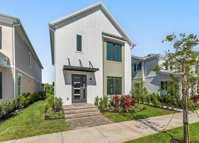 Property at 7751 SW Ann St, Palm City, FL 34990, 3 beds, 2.5 baths