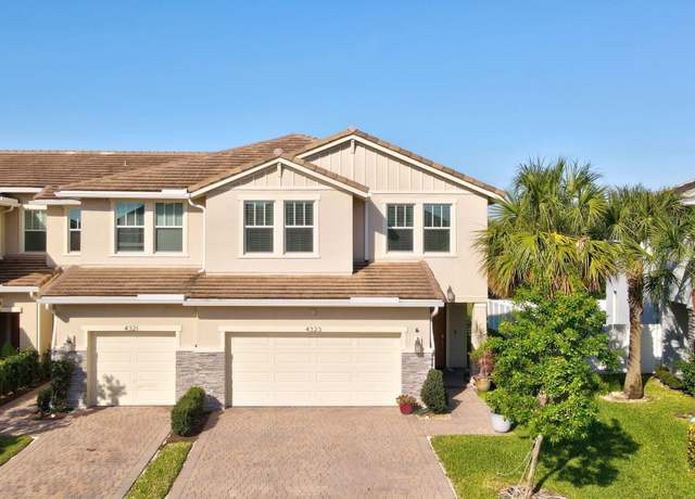 Property at 4323 Veleiros Ave, Deerfield Beach, FL 33064, 3 beds, 2.5 baths