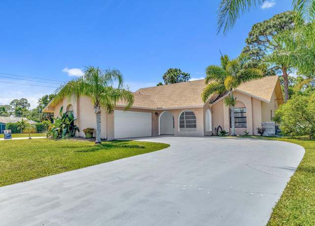 Property at 1992 SE Bowie St, Port Saint Lucie, FL 34952, 3 beds, 2 baths