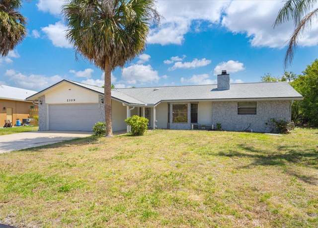 Property at 2309 SW Chestnut Ln, Port Saint Lucie, FL 34953, 3 beds, 2 baths
