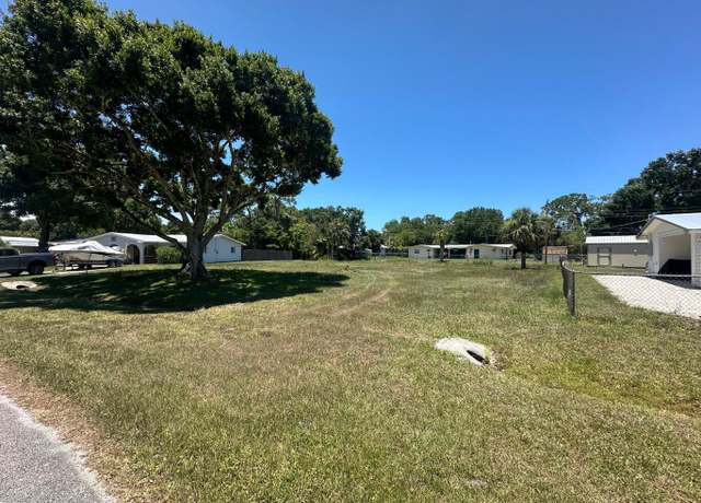 Property at 7804 Hibiscus Rd, Fort Pierce, FL 34951