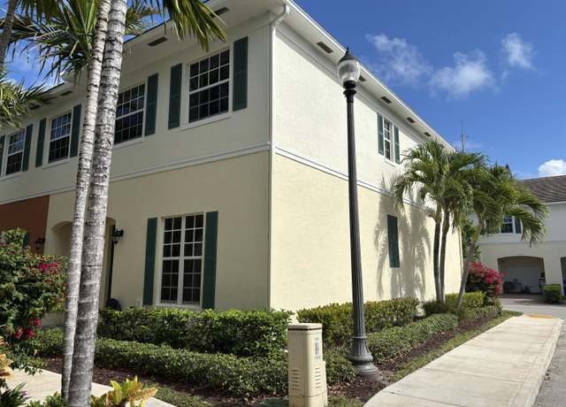 Property at 275 SW 7th Ct, Pompano Beach, FL 33060, 3 beds, 2.5 baths