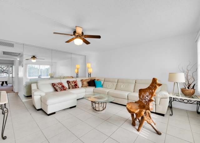 Property at 250 Richmond F #250, Deerfield Beach, FL 33442, 2 beds, 3 baths