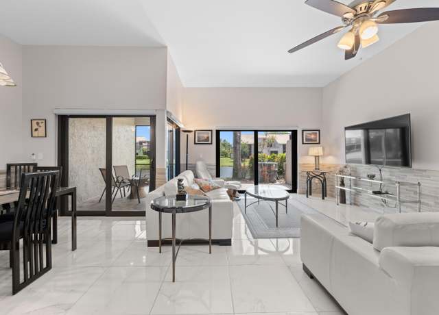 Property at 5255 Monterey Cir Unit G, Delray Beach, FL 33484, 3 beds, 2.5 baths