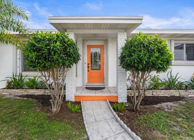 Property at 1428 N M St, Lake Worth Beach, FL 33460, 3 beds, 2 baths