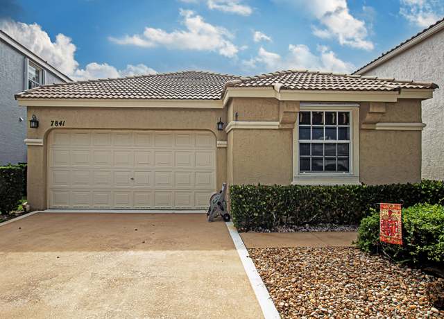 Property at 7841 Rockport Cir, Lake Worth, FL 33467, 3 beds, 2 baths