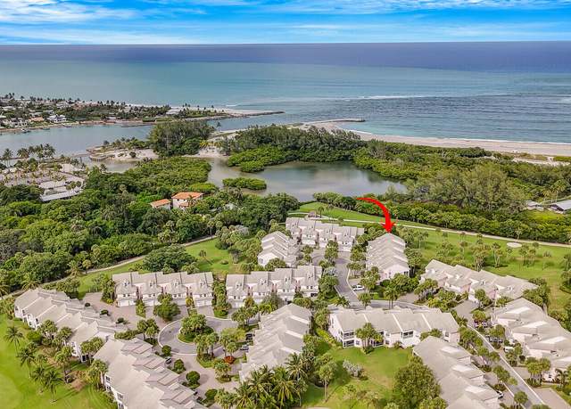 Property at 3701 Fairway Dr N, Jupiter, FL 33477, 2 beds, 2.5 baths