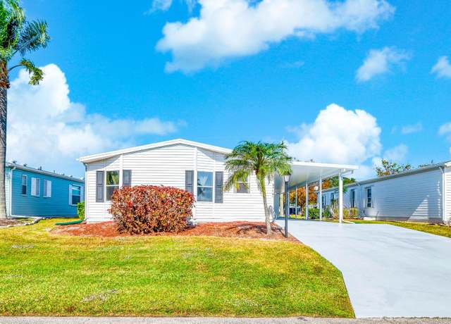 Property at 3716 Doral Ct, Port Saint Lucie, FL 34952, 2 beds, 2 baths