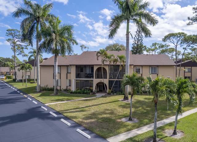 Property at 405 Pine Glen Ln Unit D-2, Greenacres, FL 33463, 2 beds, 2 baths