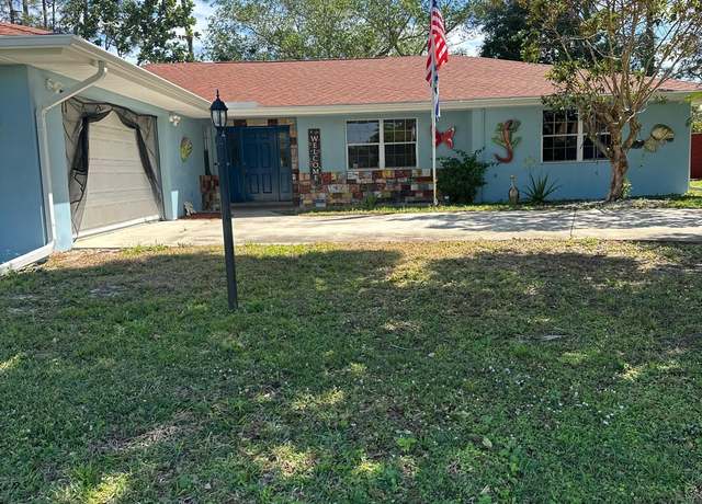 Property at 1681 SE Fairfield St, Port Saint Lucie, FL 34983, 3 beds, 2.5 baths