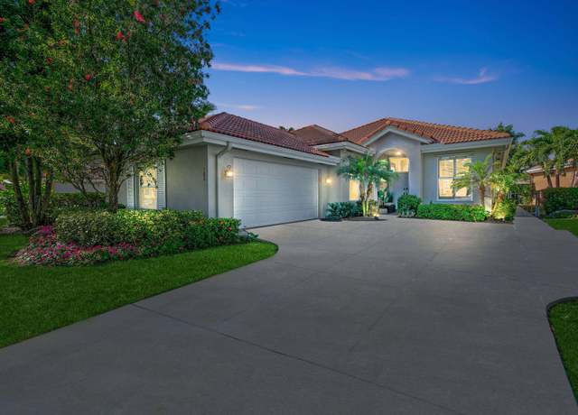 Property at 165 Hampton Pl, Jupiter, FL 33458, 3 beds, 2 baths