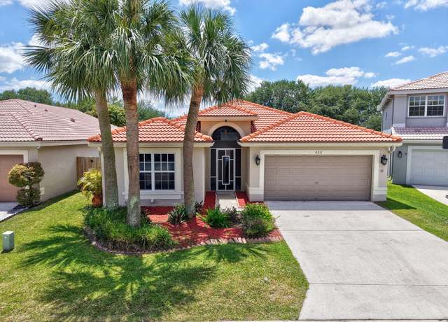Property at 8211 White Rock Cir, Boynton Beach, FL 33436, 3 beds, 2 baths