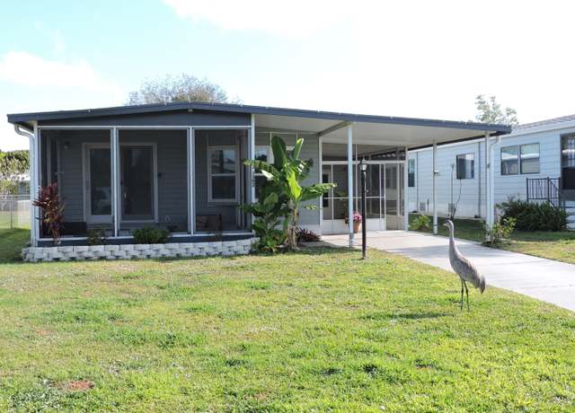 Property at 1302 Barefoot Cir, Barefoot Bay, FL 32976, 2 beds, 2 baths