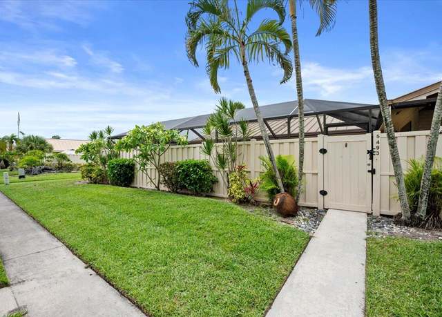 Property at 5493 Eagle Lake Dr, Palm Beach Gardens, FL 33418, 3 beds, 2 baths