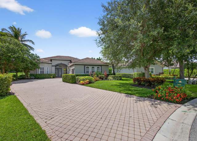 Property at 7411 Ironhorse Blvd, West Palm Beach, FL 33412, 3 beds, 2.5 baths