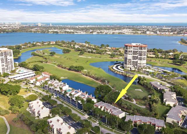 Property at 1814 Presidential Way #101, West Palm Beach, FL 33401, 3 beds, 2.5 baths