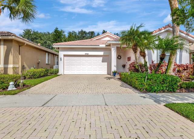 Property at 9762 Sandpiper Ln, West Palm Beach, FL 33411, 3 beds, 2 baths