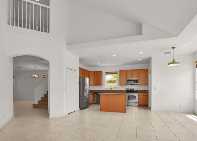 Property at 8465 Alister Blvd, Palm Beach Gardens, FL 33418, 4 beds, 2.5 baths