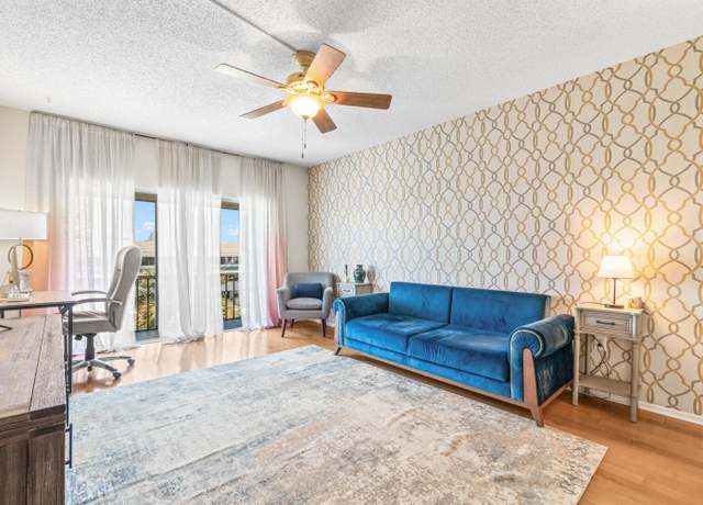 Property at 55 SW 2nd Ave #405, Boca Raton, FL 33432, 2 beds, 2 baths