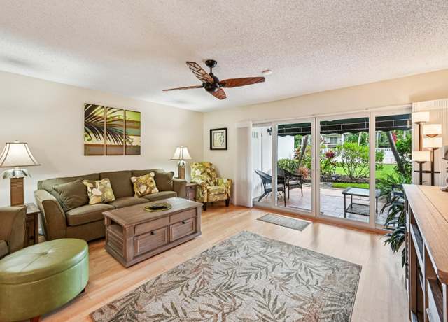 Property at 398 Golfview Rd Unit G, North Palm Beach, FL 33408, 3 beds, 2 baths