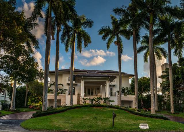 Property at 322 Costanera Rd, Coral Gables, FL 33143, 6 beds, 6 baths