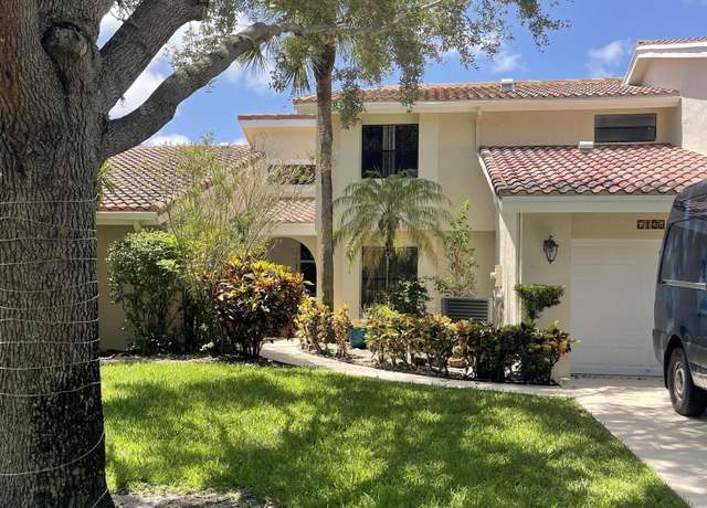 Property at 6120 Caliente Ln, Boca Raton, FL 33433, 3 beds, 3 baths