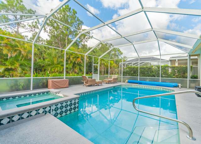 Property at 9407 Poinciana Ct, Fort Pierce, FL 34951, 3 beds, 2 baths