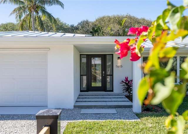 Property at 1615 Coral Ave, Vero Beach, FL 32963, 3 beds, 2 baths