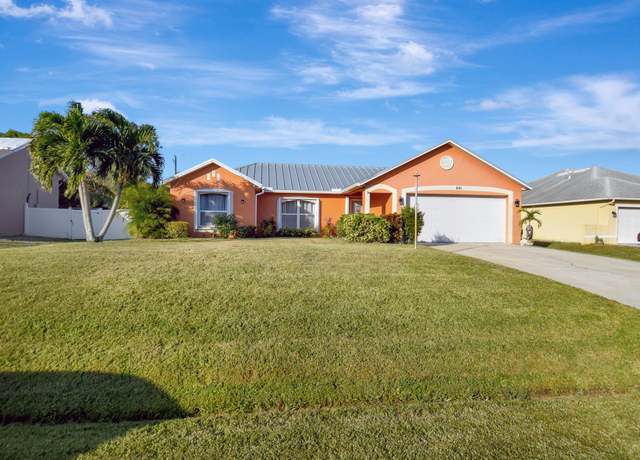 Property at 681 SE Streamlet Ave SE, Port Saint Lucie, FL 34983, 3 beds, 2 baths