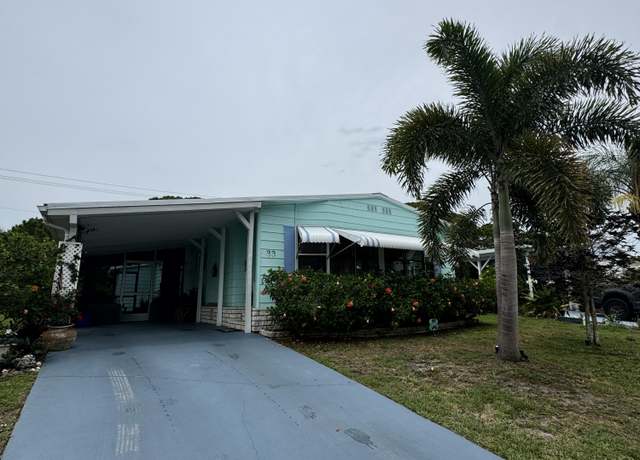 Property at 33 Vista De Laguna, Fort Pierce, FL 34951, 2 beds, 2 baths