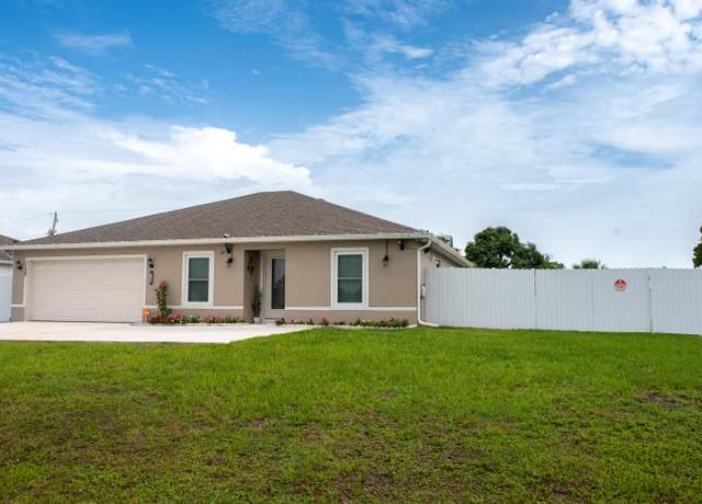 Property at 1122 SW California Blvd SW, Port Saint Lucie, FL 34953, 3 beds, 2 baths