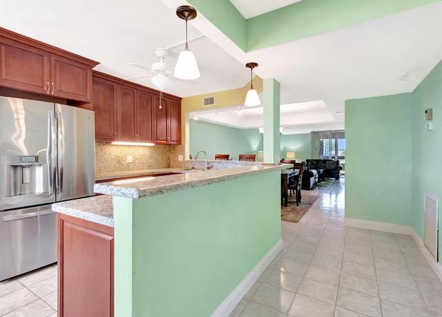 Property at 23305 Barwood Ln N #209, Boca Raton, FL 33428, 2 beds, 2 baths