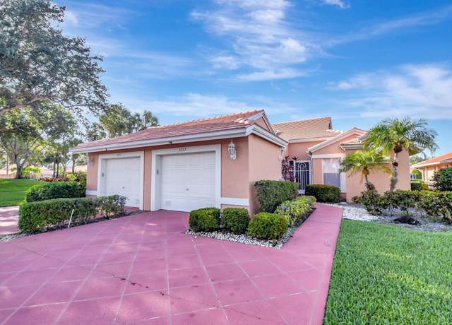 Property at 5707 Royal Lake Cir, Boynton Beach, FL 33437, 3 beds, 2 baths