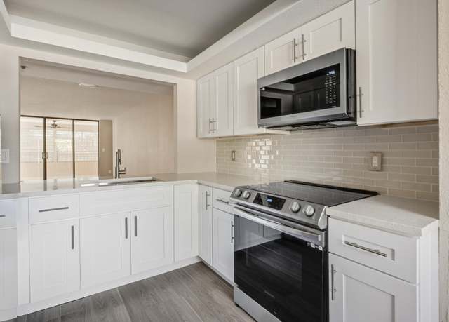 Property at 6420 Boca Del Mar Dr #207, Boca Raton, FL 33433, 2 beds, 2 baths