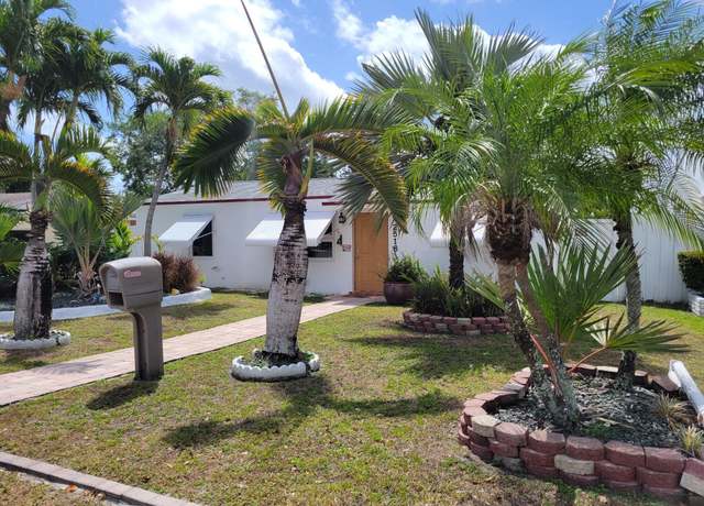 Property at 2518 Coolidge St, Hollywood, FL 33020, 3 beds, 1.5 baths