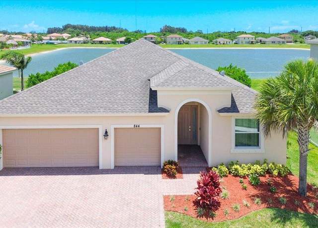 Property at 844 Gairloch Ln, Fort Pierce, FL 34947, 3 beds, 3 baths
