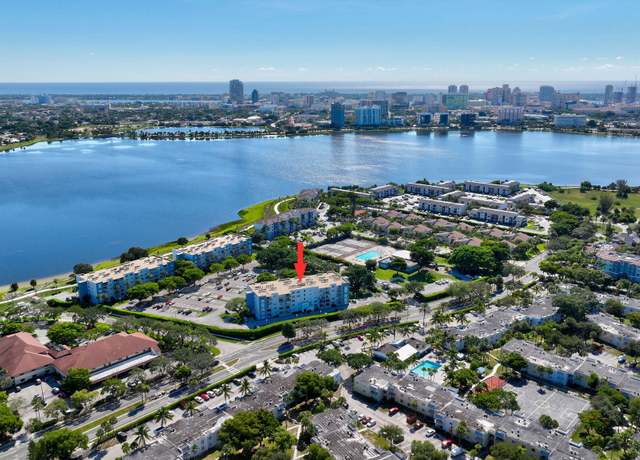 Property at 500 Executive Center Dr Unit 3-J, West Palm Beach, FL 33401, 2 beds, 2 baths