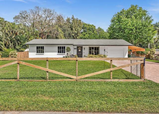 Property at 5020 SW 188th Ave, Southwest Ranches, FL 33332, 3 beds, 2 baths