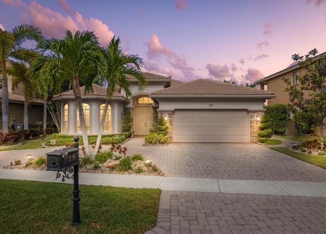 Property at 725 Edgebrook Ln, West Palm Beach, FL 33411, 4 beds, 2.5 baths