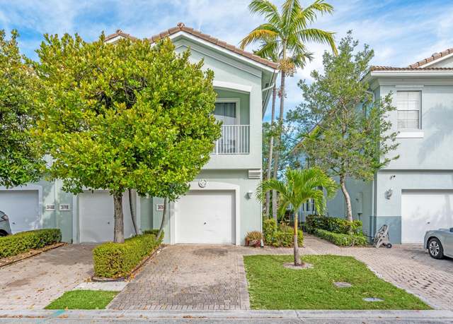 Property at 3156 Laurel Ridge Cir, Riviera Beach, FL 33404, 2 beds, 2 baths
